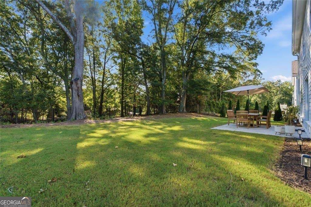 5 bedroom, 4 bathroom, 3,206 sq ft single family residence for rent at 5045 Reserve Drive, Cumming, GA 30040 for $4,400 a month — photo 2