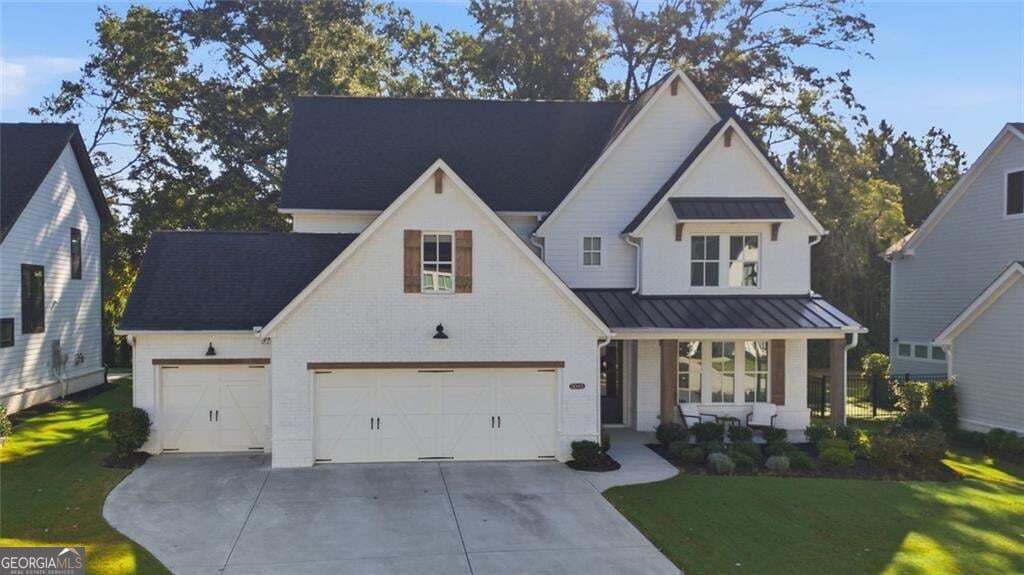 5 bedroom, 4 bathroom, 3,206 sq ft single family residence for rent at 5045 Reserve Drive, Cumming, GA 30040 for $4,400 a month — photo 1 of 40