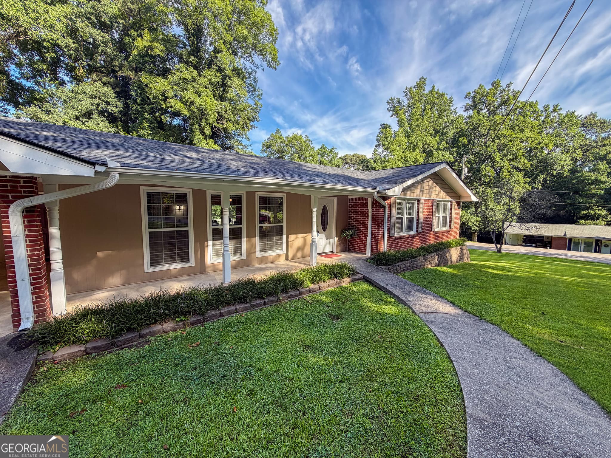 4 bedroom, 3 bathroom, 2,792 sq ft single family residence for sale at 210 Greenwood Lane, Carrollton, GA 30117 — photo 5