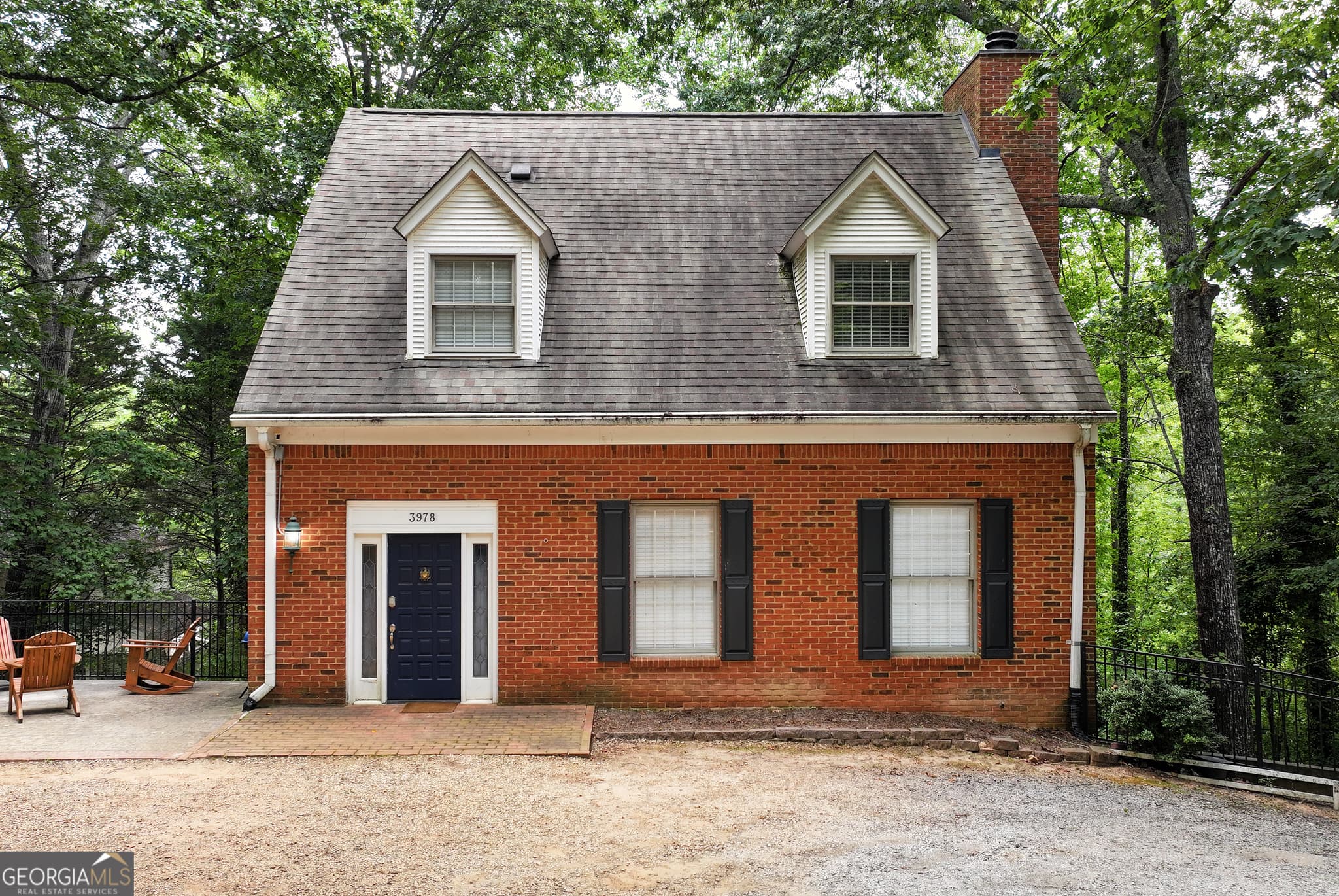 3 bedroom, 2.5 bathroom, 2,656 sq ft single family residence for sale at 3978 Pine Shore Circle, Gainesville, GA 30501 — photo 5