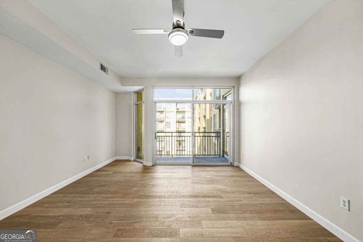 1 bedroom, 1.5 bathroom, 901 sq ft condominium for rent at 711 Cosmopolitan Drive 622, Atlanta, GA 30324 for $2,000 a month — photo 2