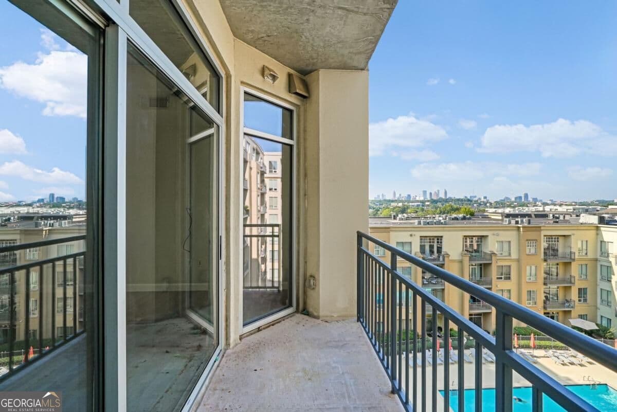 1 bedroom, 1.5 bathroom, 901 sq ft condominium for rent at 711 Cosmopolitan Drive 622, Atlanta, GA 30324 for $2,000 a month — photo 7