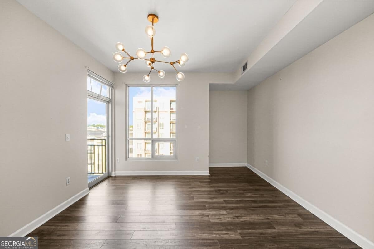 1 bedroom, 1.5 bathroom, 901 sq ft condominium for rent at 711 Cosmopolitan Drive 622, Atlanta, GA 30324 for $2,000 a month — photo 10
