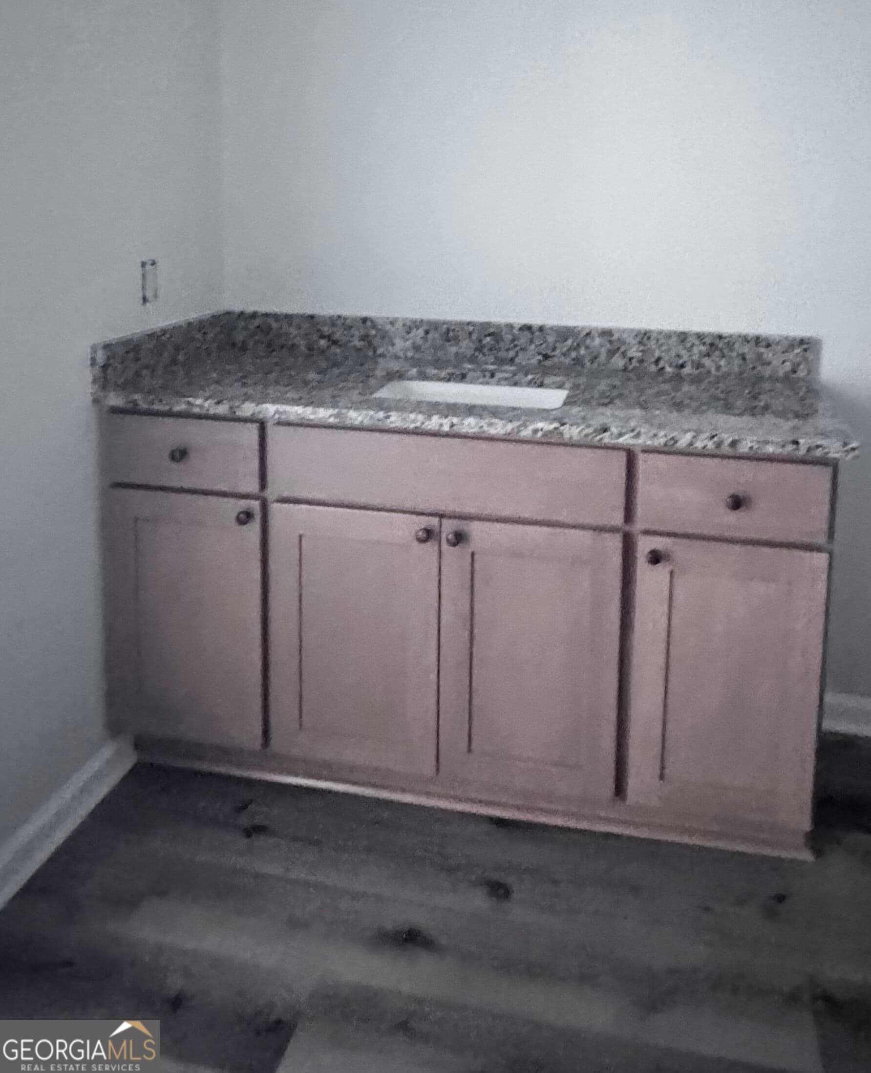 3 bedroom, 2 bathroom, 1,400 sq ft single family residence for sale at 65 Crestview Lane, Claxton, GA 30417 — photo 5