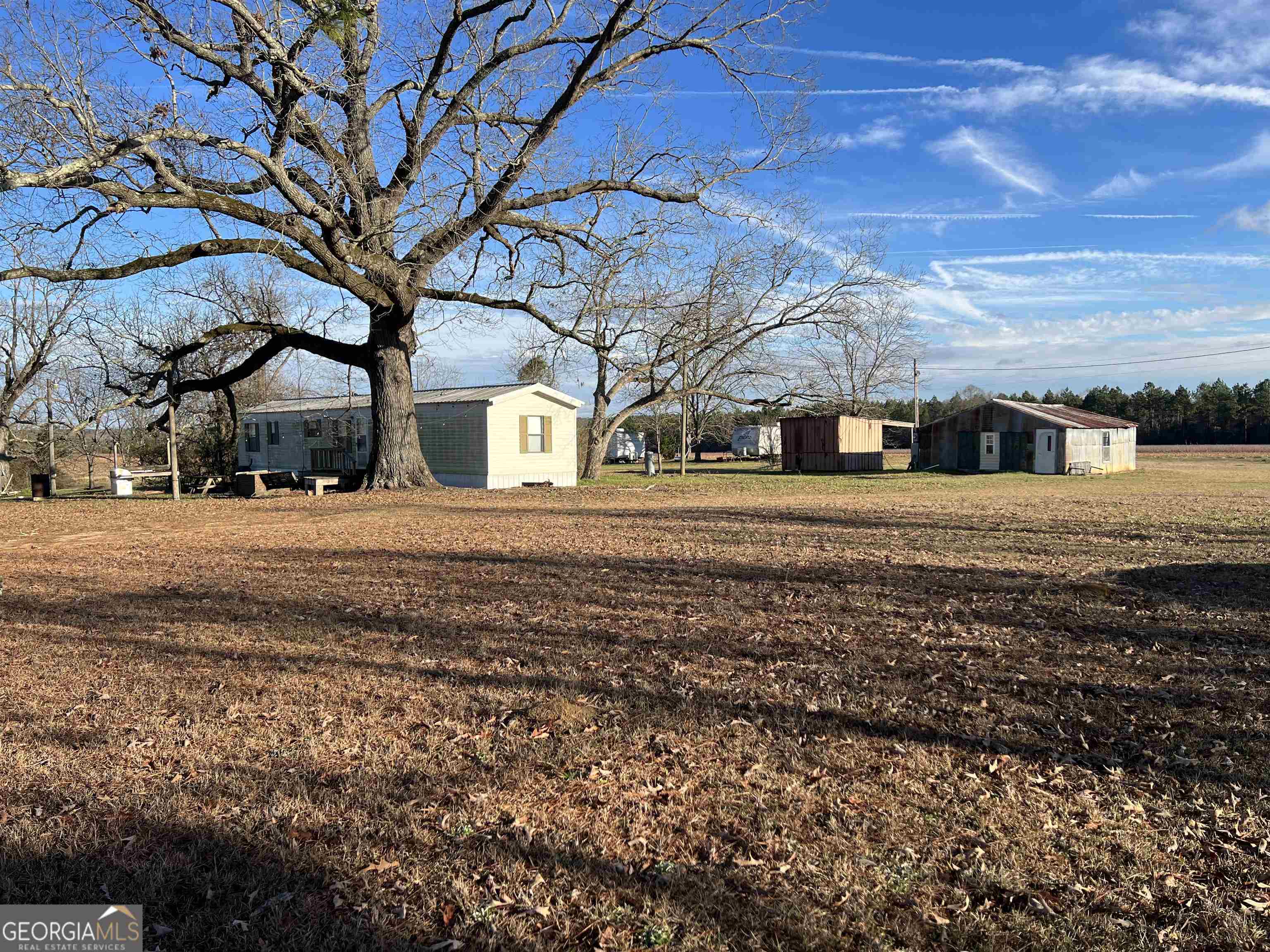 3 bedroom, 2 bathroom, 938 sq ft manufactured home,single family residence sold at 5371 Lans Lane, Millen, GA 30442