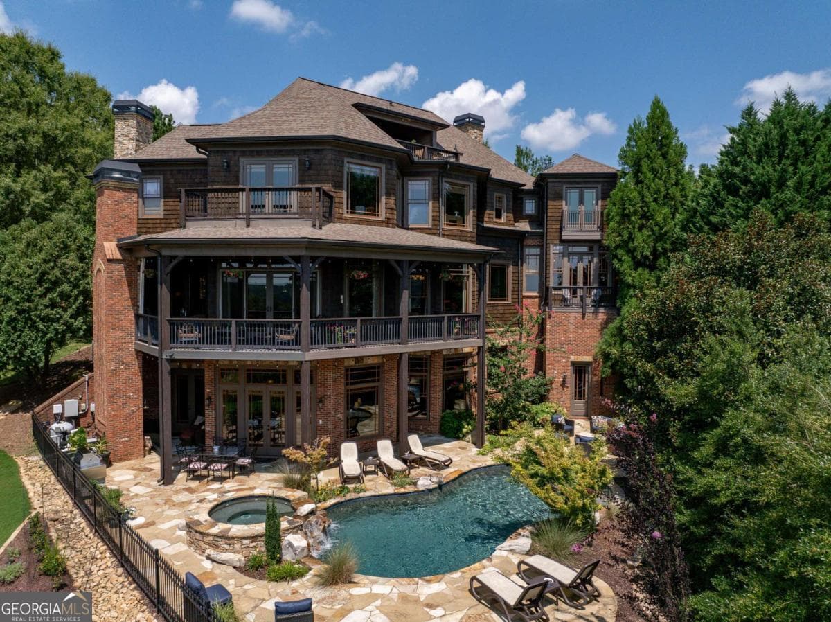 6 bedroom, 7 bathroom single family residence sold at 6407 Grand Marina Circle, Gainesville, GA 30506
