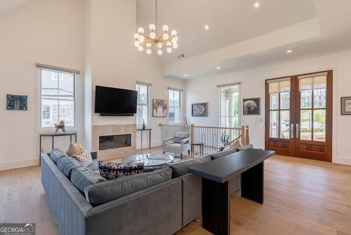 4 bedroom, 4 bathroom, 3,347 sq ft single family residence for sale at 1062 Fish Hook Lane, Greensboro, GA 30642 — photo 7