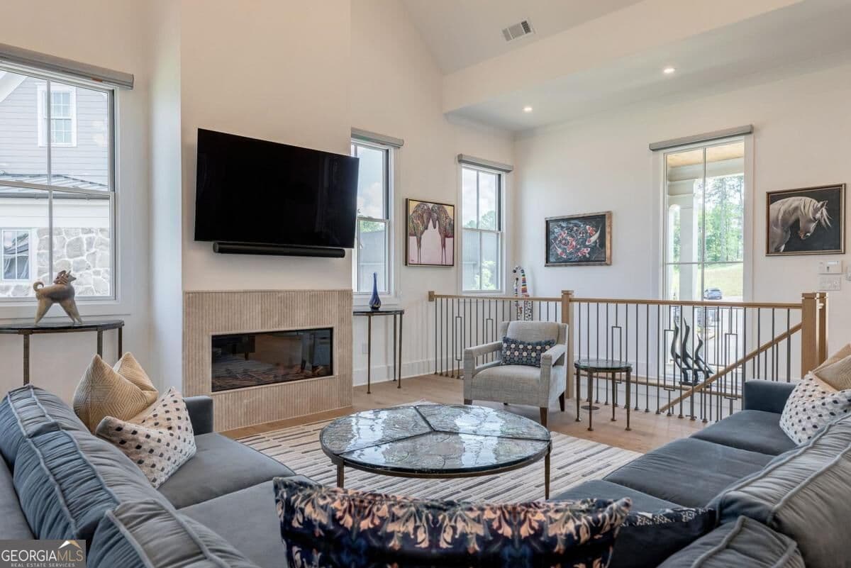 4 bedroom, 4 bathroom, 3,347 sq ft single family residence for sale at 1062 Fish Hook Lane, Greensboro, GA 30642 — photo 8
