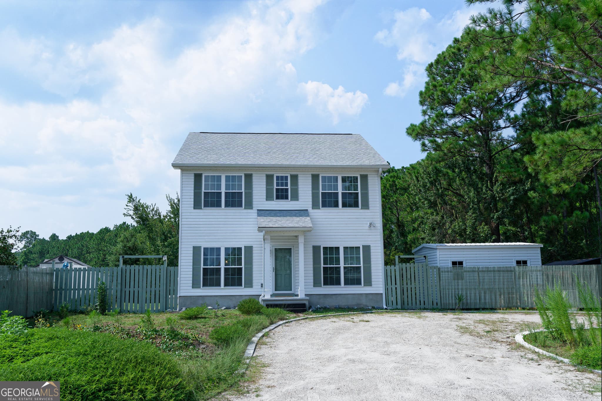 4 bedroom, 3 bathroom, 1,914 sq ft single family residence for sale at 143 Dolphin Drive, St. Marys, GA 31558 — photo 2