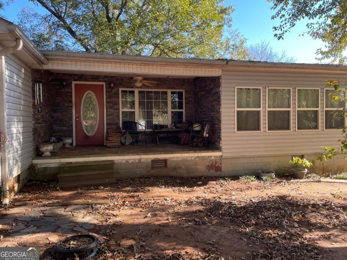 3 bedroom, 2 bathroom, 1,440 sq ft single family residence for sale at 75 Fairhaven Lane, Cleveland, GA 30528 — photo 2