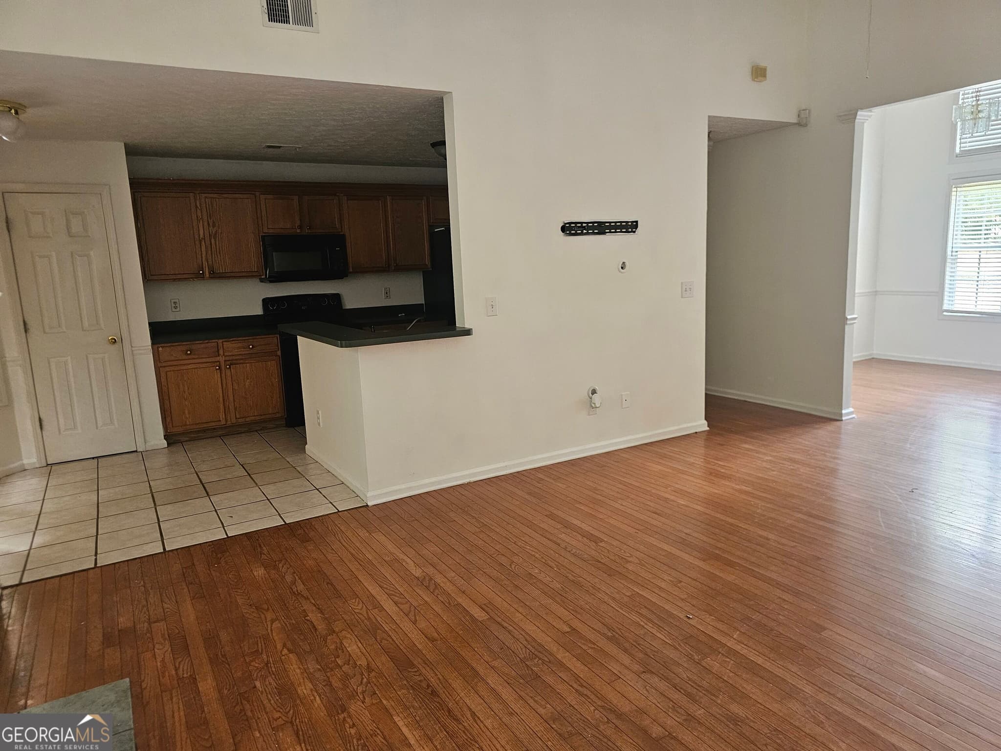 4 bedroom, 3 bathroom, 2 sq ft single family residence for rent at 40 Summerwood Lane, Covington, GA 30016 for $2,100 a month — photo 5