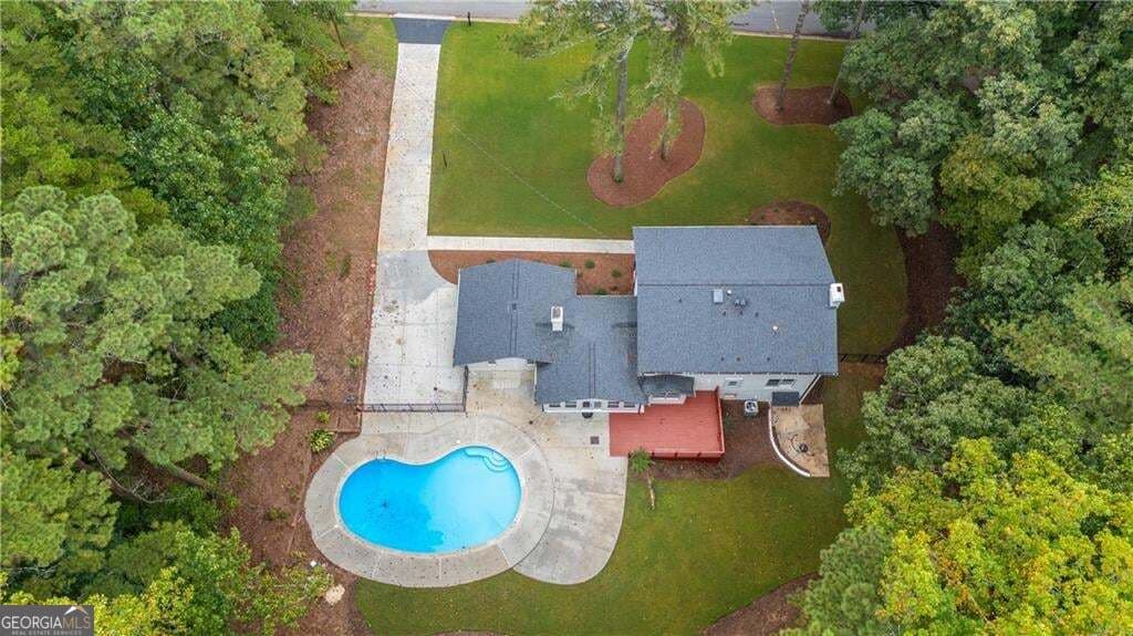 4 bedroom, 4 bathroom single family residence for sale at 5004 Mountclaire Road, Stone Mountain, GA 30087 — photo 2