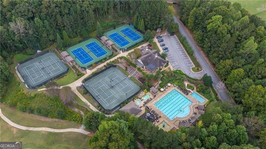 4 bedroom, 4 bathroom single family residence for sale at 5004 Mountclaire Road, Stone Mountain, GA 30087 — photo 4