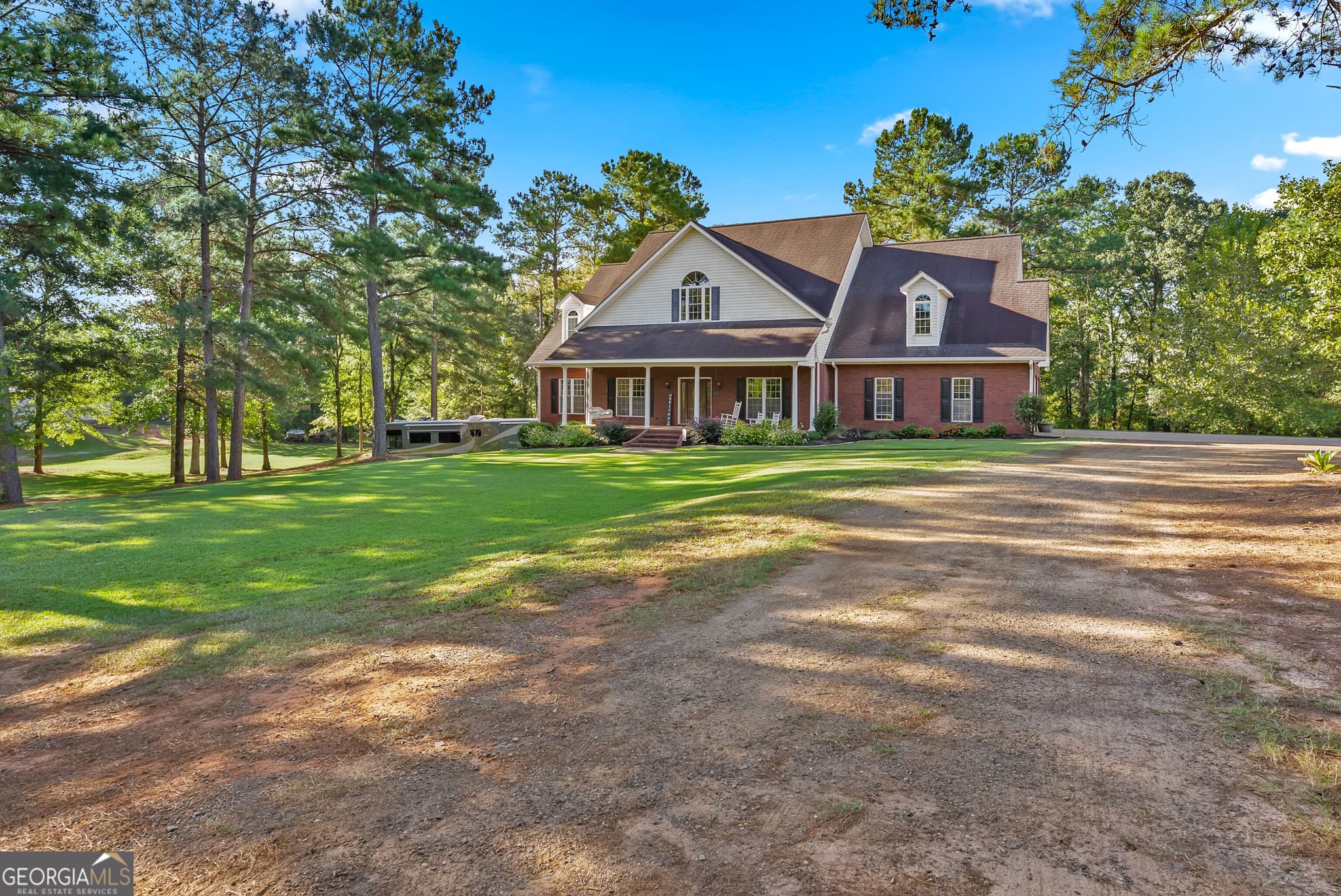 7 bedroom, 5 bathroom, 5,625 sq ft single family residence for sale at 490 Middle River Road, Americus, GA 31709