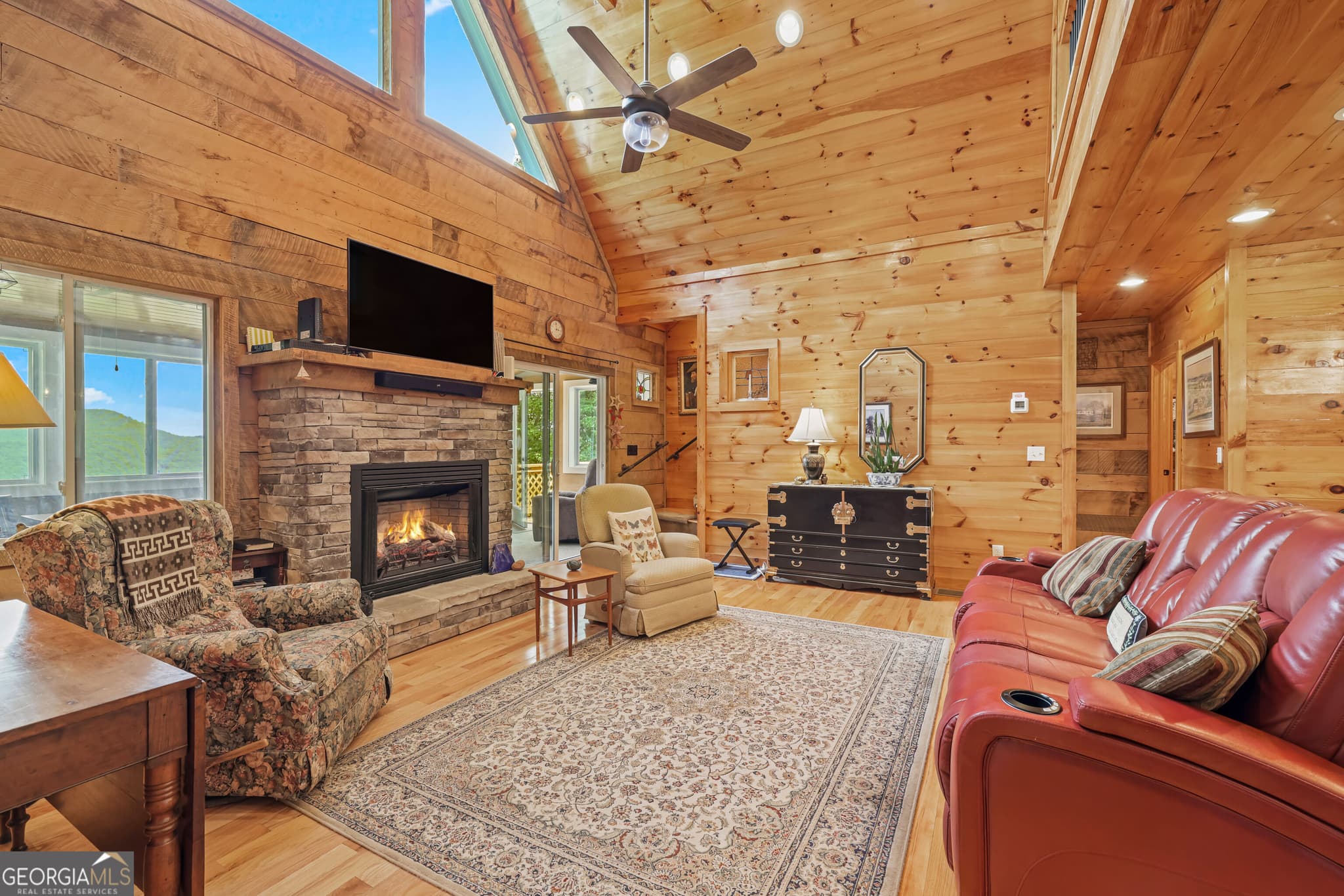 4 bedroom, 4 bathroom, 2,492 sq ft single family residence for sale at 557 Walnut Grove Lane, Tiger, GA 30576 — photo 10