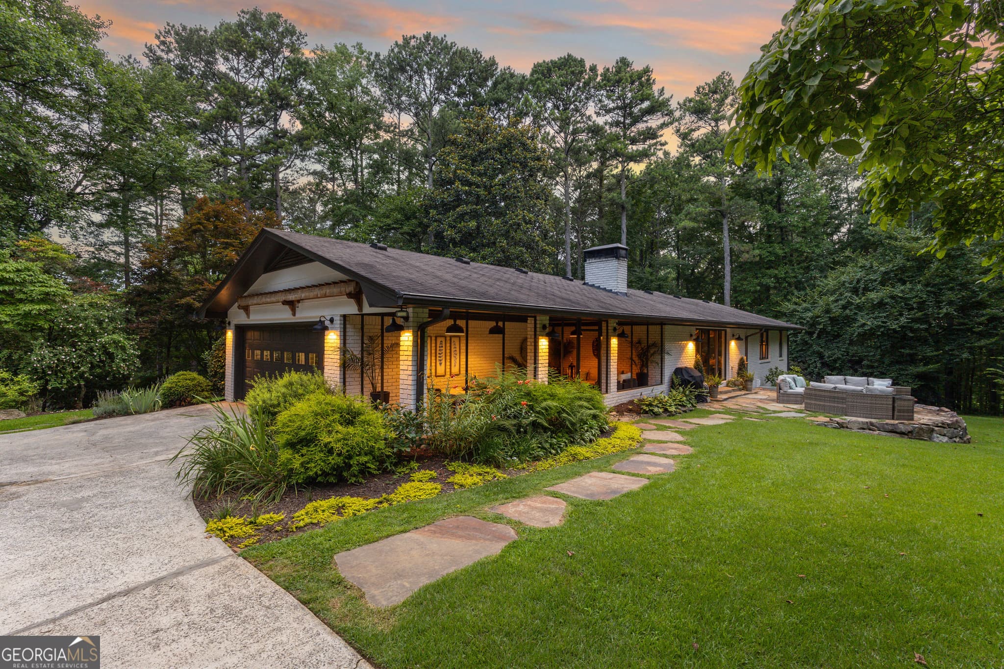4 bedroom, 3 bathroom, 3,162 sq ft single family residence for sale at 7350 Ono Road, Palmetto, GA 30268 — photo 5