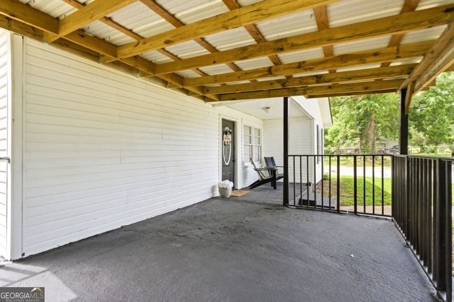 3 bedroom, 2 bathroom, 1,188 sq ft single family residence for sale at 2552 Highway 36, Jackson, GA 30233 — photo 7