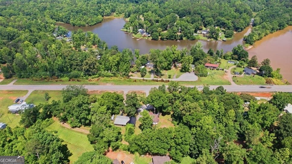 3 bedroom, 2 bathroom, 1,188 sq ft single family residence for sale at 2552 Highway 36, Jackson, GA 30233 — photo 5