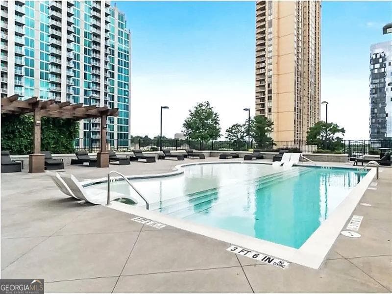 3 bedroom, 2 bathroom, 1,400 sq ft apartment for rent at 3380 Peachtree Road S08, Atlanta, GA 30326 for $5,960 a month — photo 7