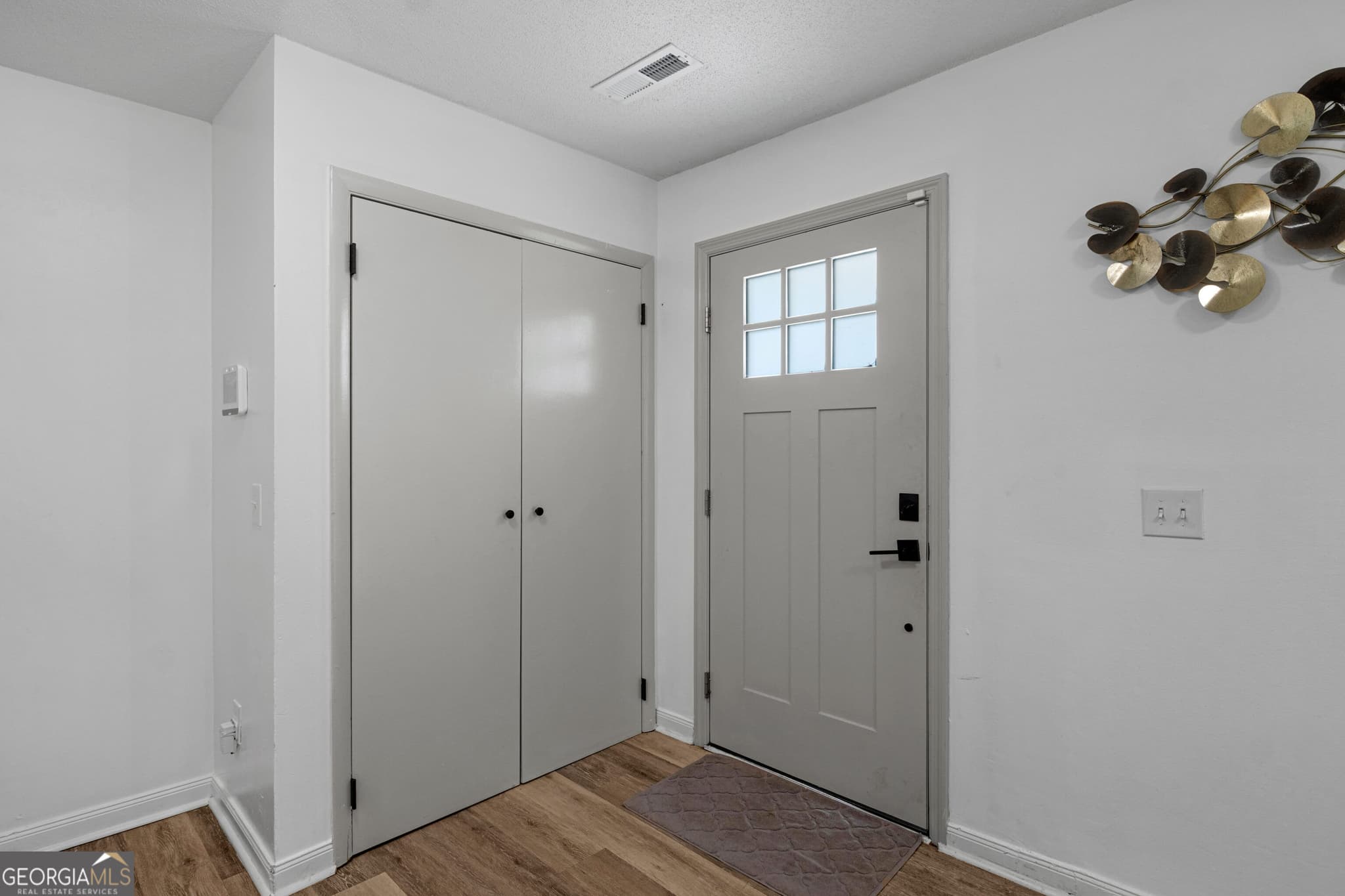 3 bedroom, 2.5 bathroom, 1,428 sq ft townhouse for sale at 912 Pineland Avenue APT 4, Hinesville, GA 31313 — photo 5