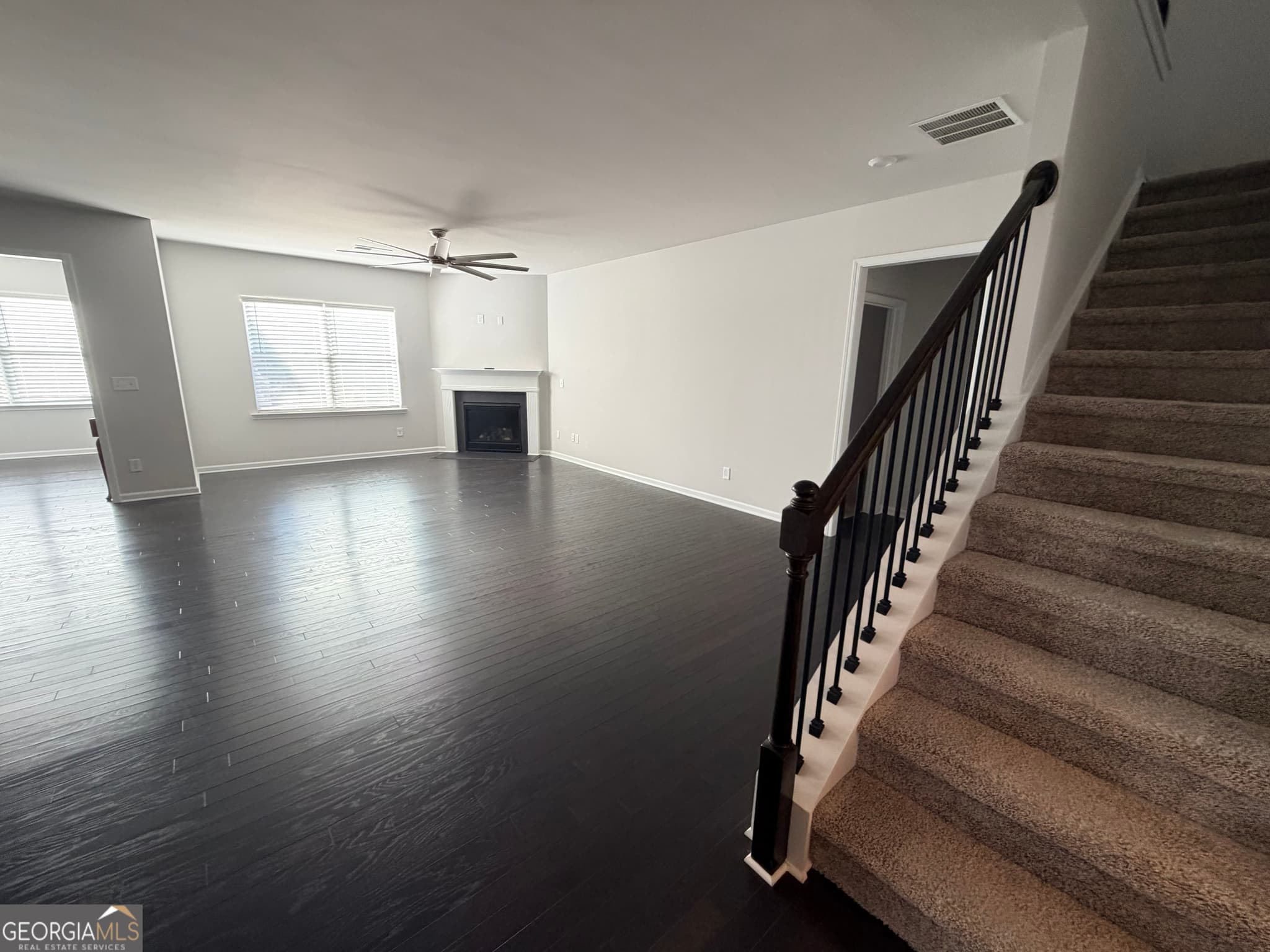 4 bedroom, 3.5 bathroom, 2,820 sq ft single family residence for sale at 3283 Lowell Road, Bethlehem, GA 30620 — photo 6