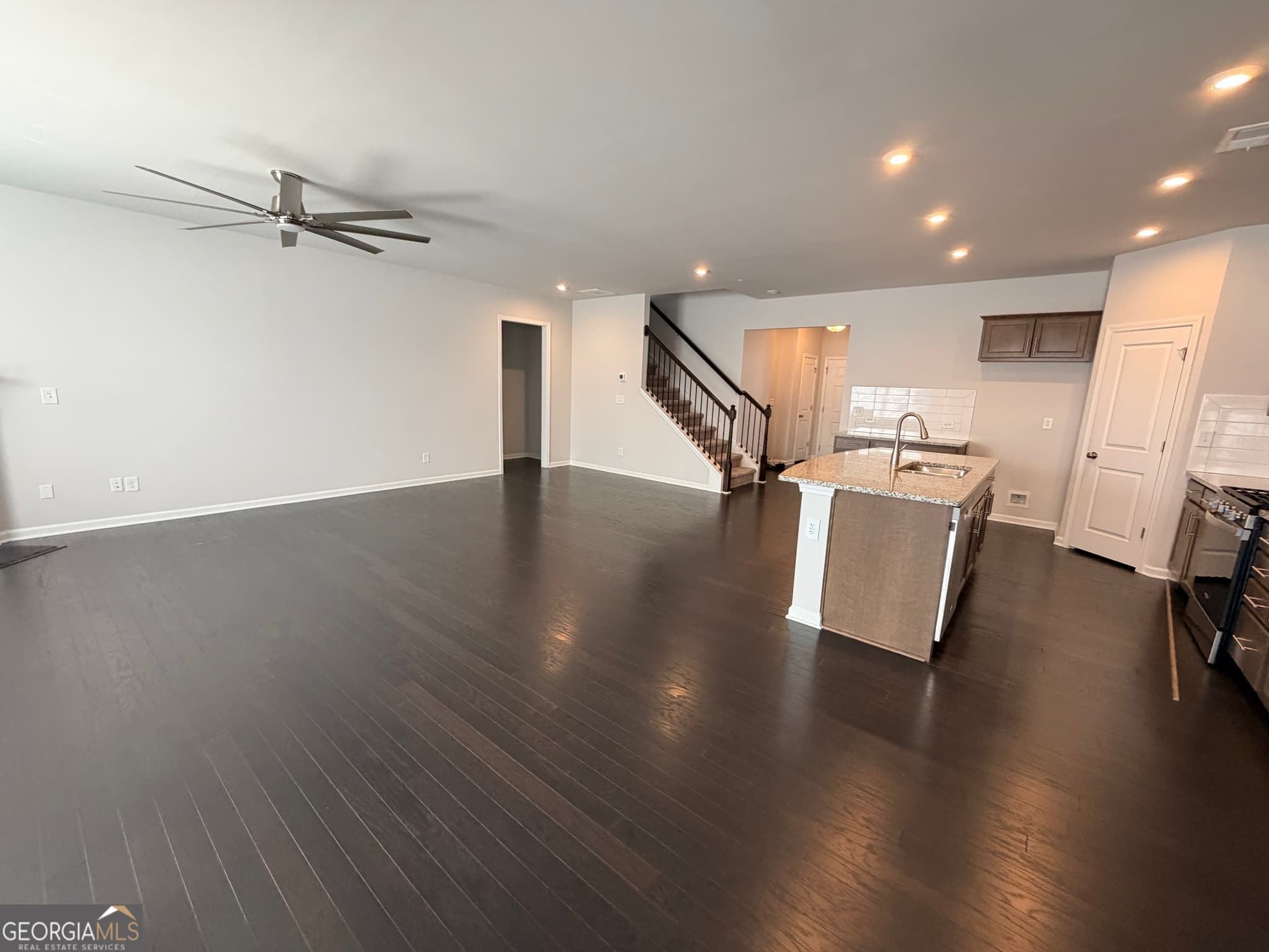 4 bedroom, 3.5 bathroom, 2,820 sq ft single family residence for sale at 3283 Lowell Road, Bethlehem, GA 30620 — photo 10