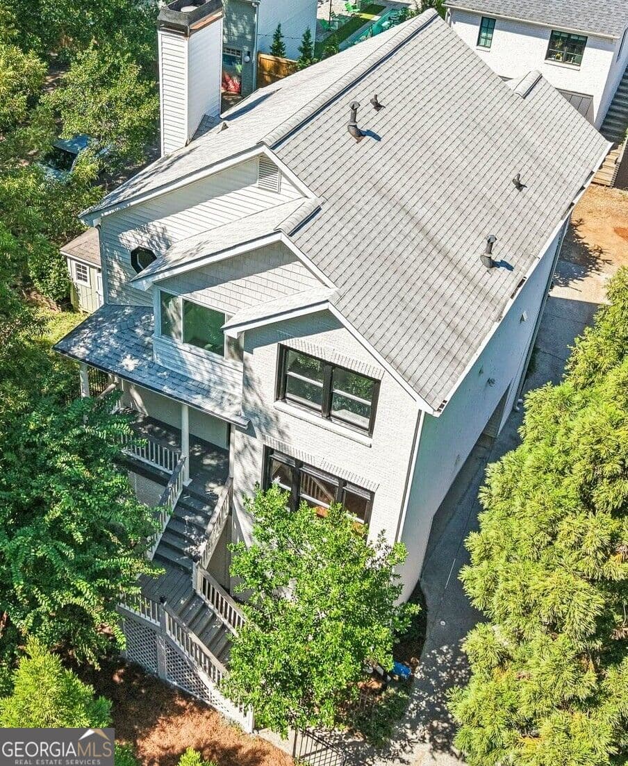 3 bedroom, 2.5 bathroom, 1,820 sq ft single family residence for sale at 322 8th Street, Atlanta, GA 30309 — photo 2
