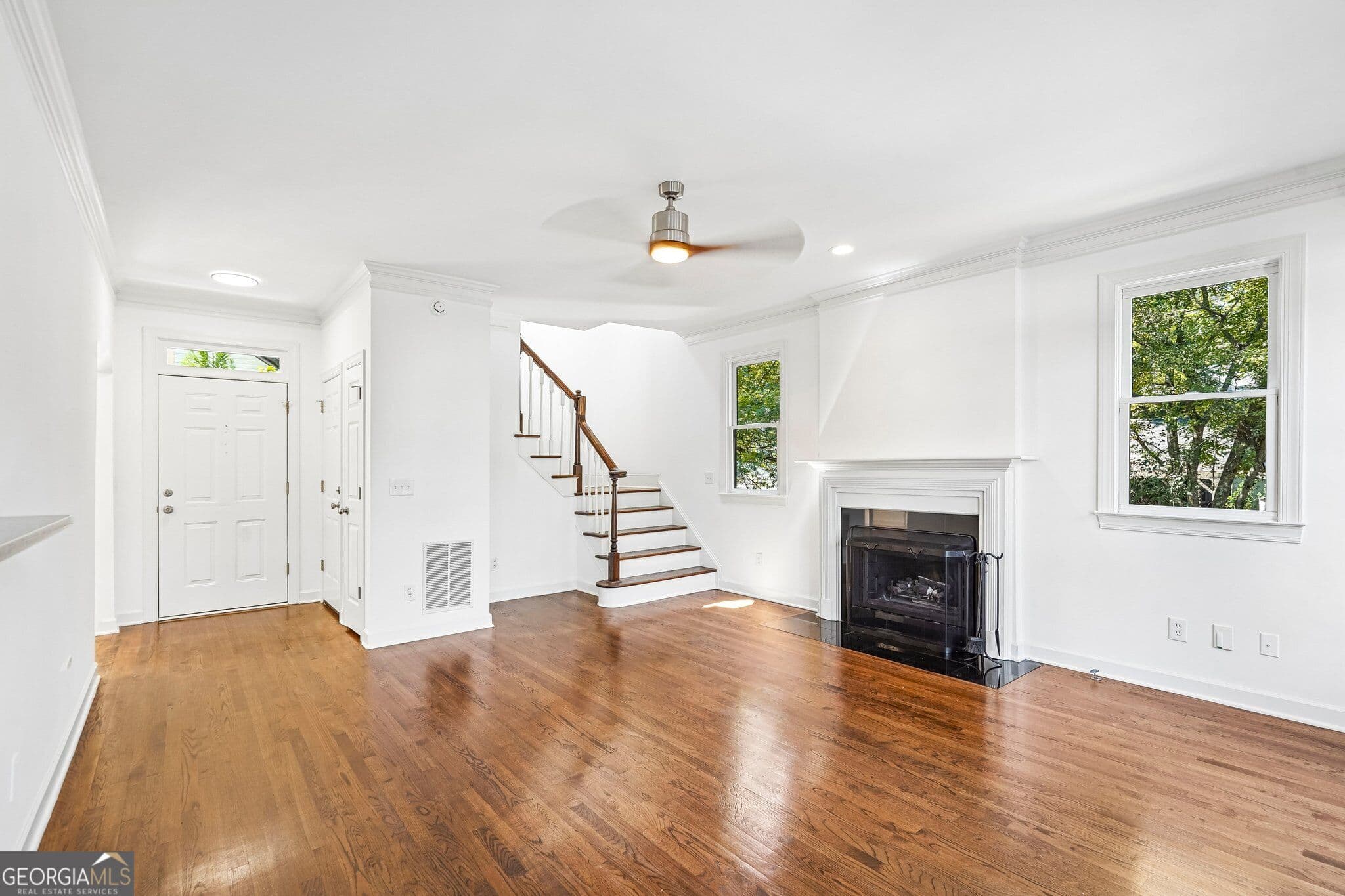 3 bedroom, 2.5 bathroom, 1,820 sq ft single family residence for sale at 322 8th Street, Atlanta, GA 30309 — photo 7