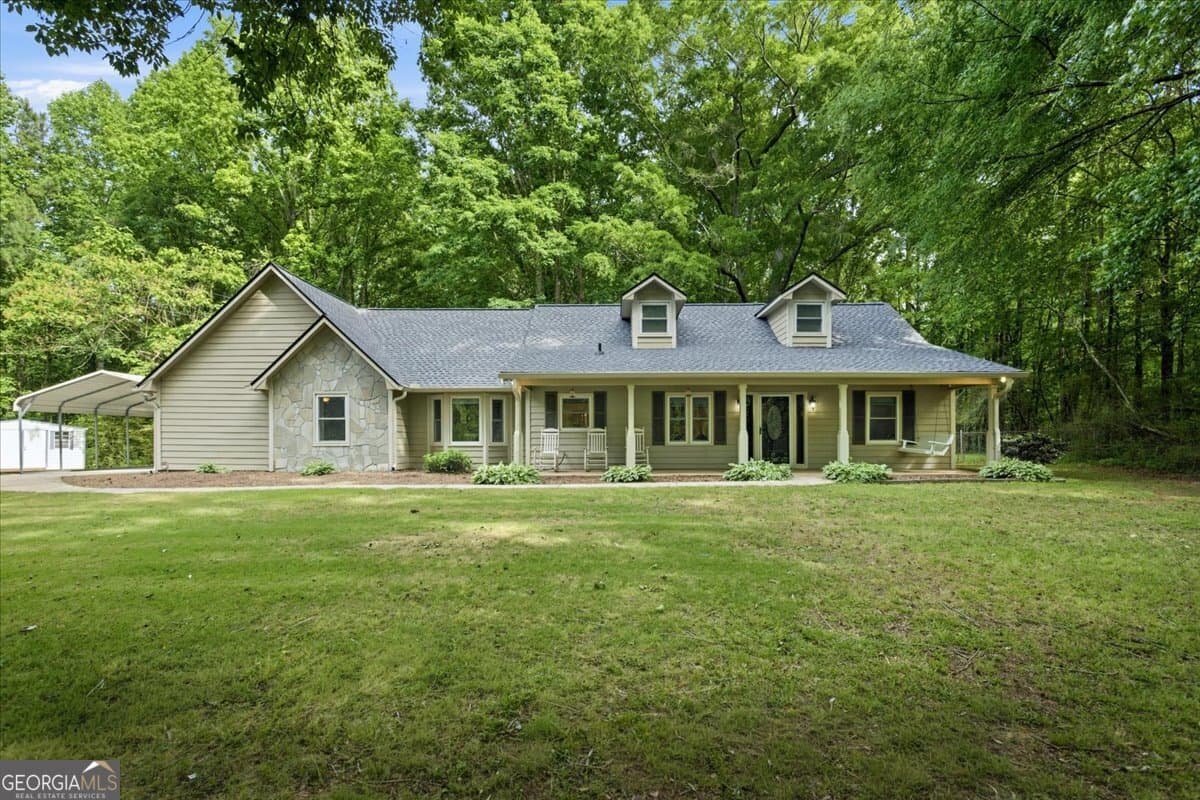 4 bedroom, 3 bathroom, 3,272 sq ft single family residence sold at 265 Floyd Road, Hampton, GA 30228
