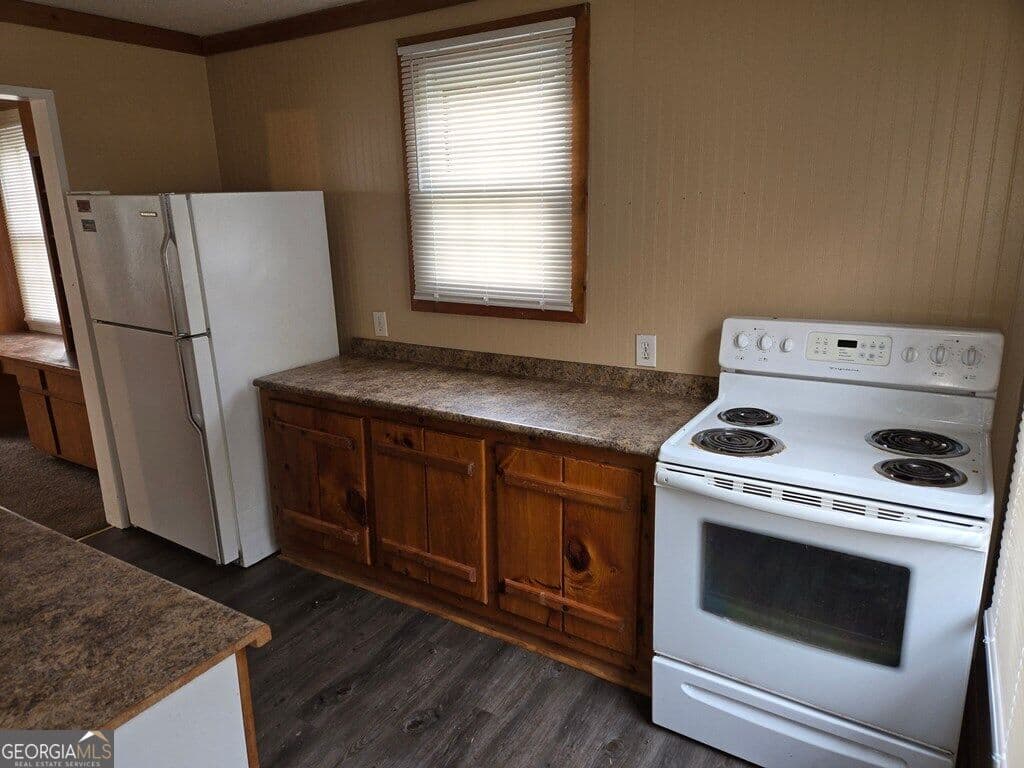 3 bedroom, 1 bathroom single family residence for rent at 514 Mimosa Drive, Dublin, GA 31021 for $1,100 a month — photo 4