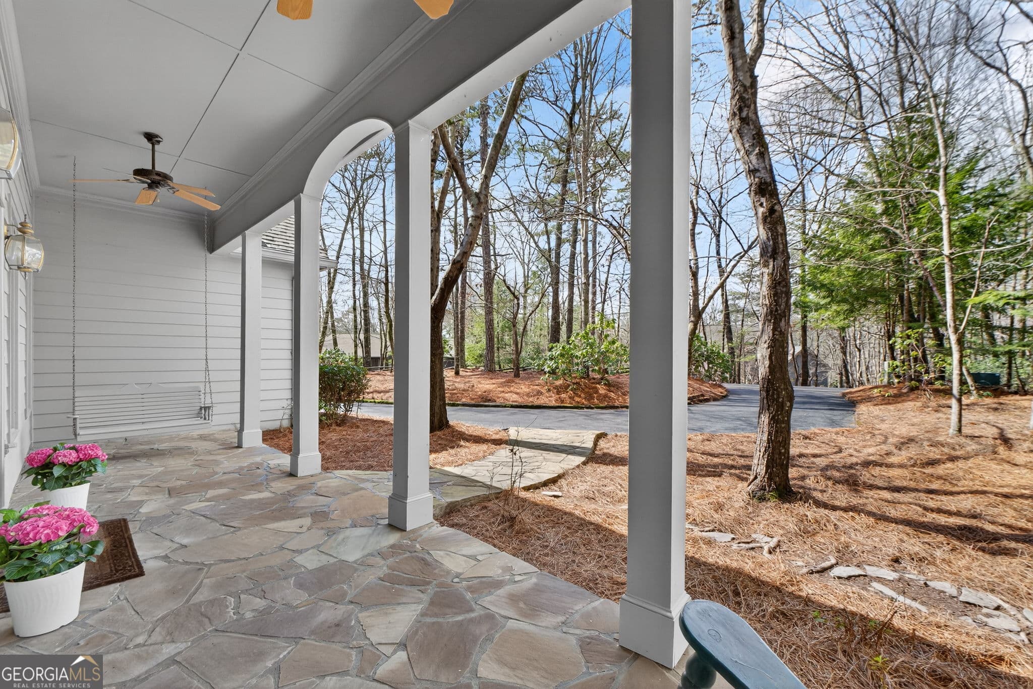 5 bedroom, 4.5 bathroom, 5,495 sq ft single family residence for sale at 1027 Hunters Trace, Big Canoe, GA 30143 — photo 4