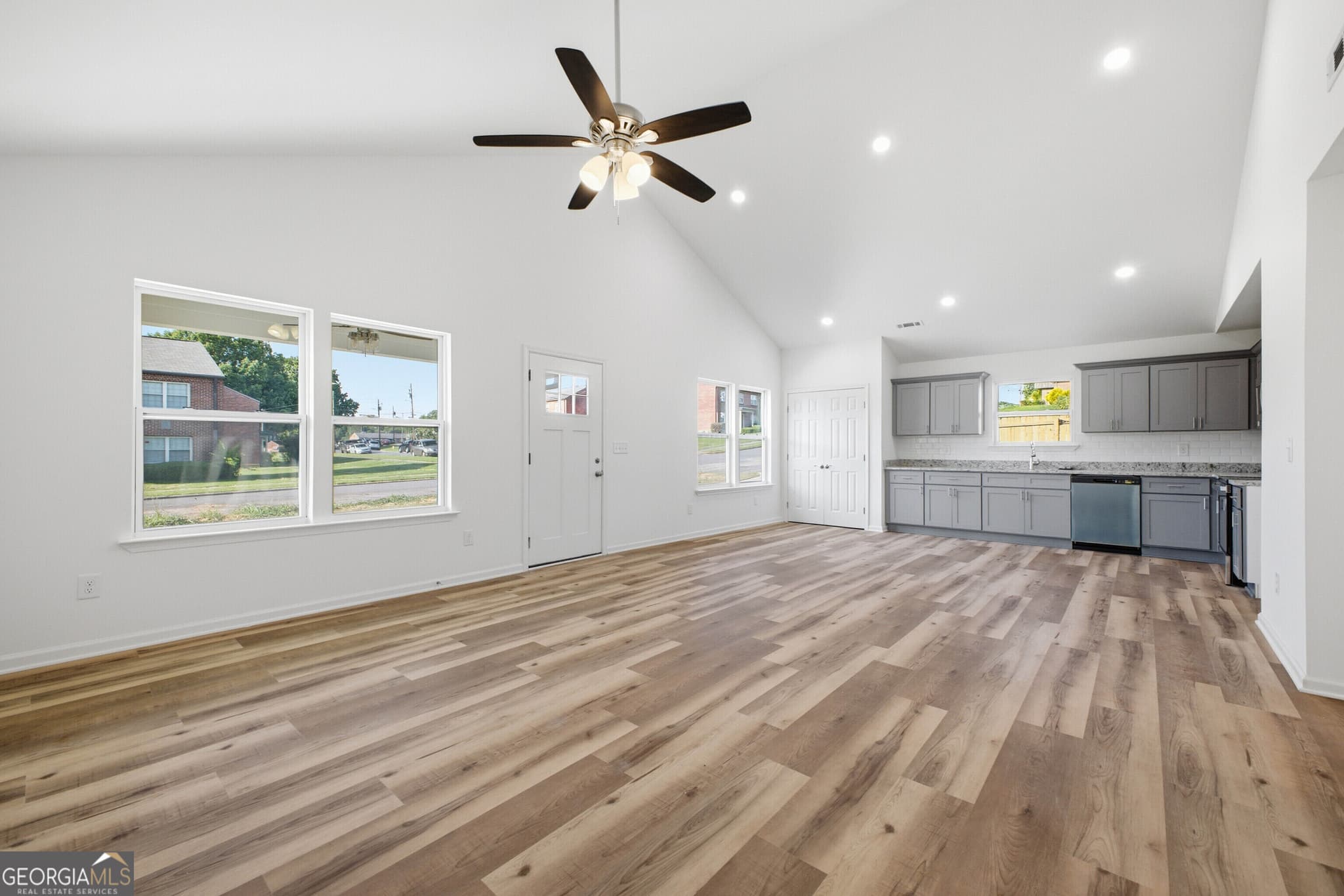 3 bedroom, 2 bathroom, 1,320 sq ft single family residence for sale at 2002 Flannery Street, Rome, GA 30161 — photo 7