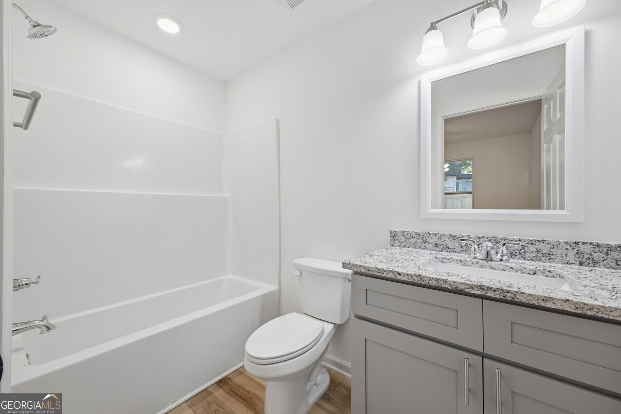 3 bedroom, 2 bathroom, 1,320 sq ft single family residence for sale at 2002 Flannery Street, Rome, GA 30161 — photo 4