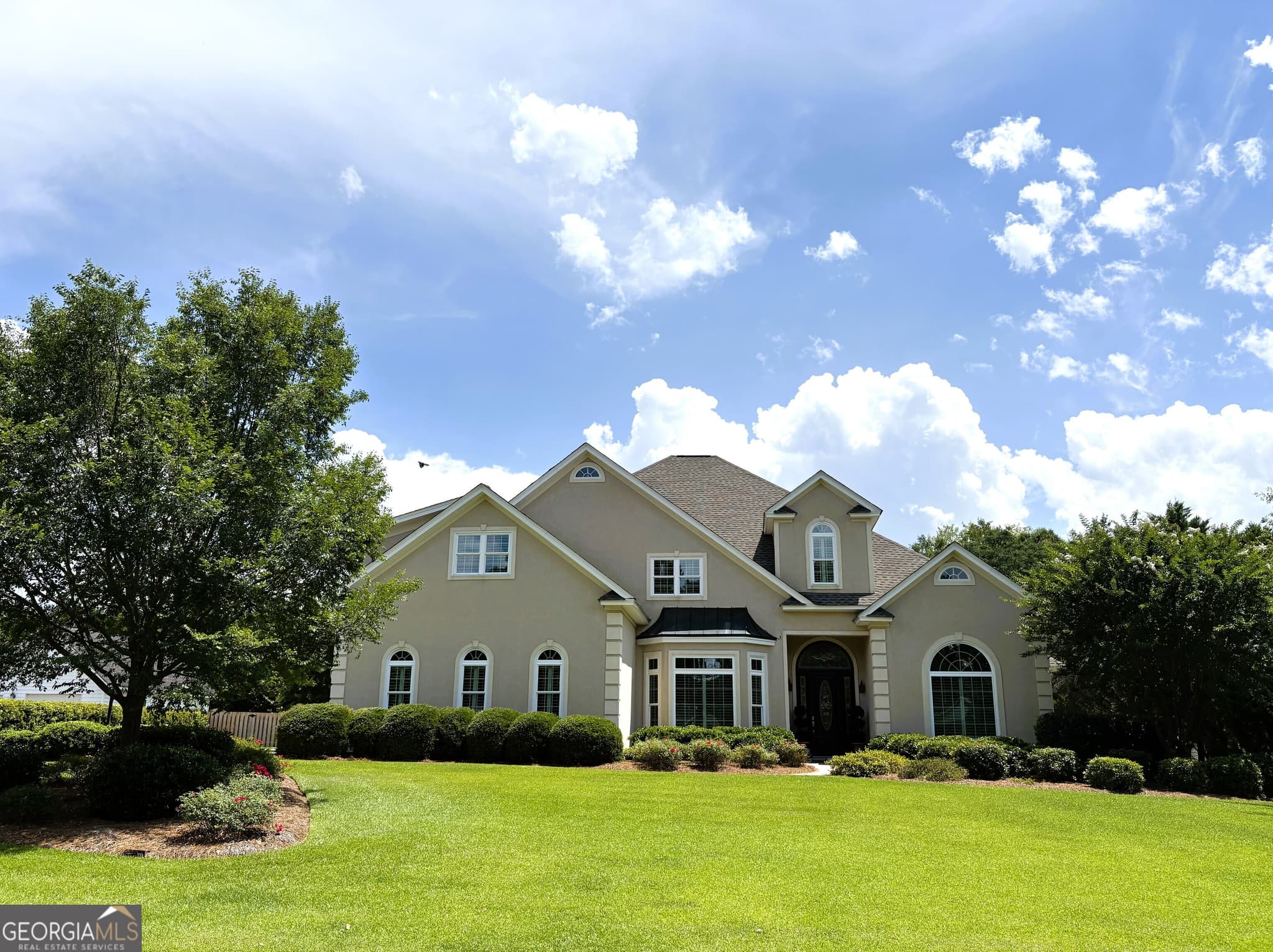 4 bedroom, 4 bathroom, 4,000 sq ft single family residence for sale at 209 Fox Ridge Drive, Dublin, GA 31021 — photo 2