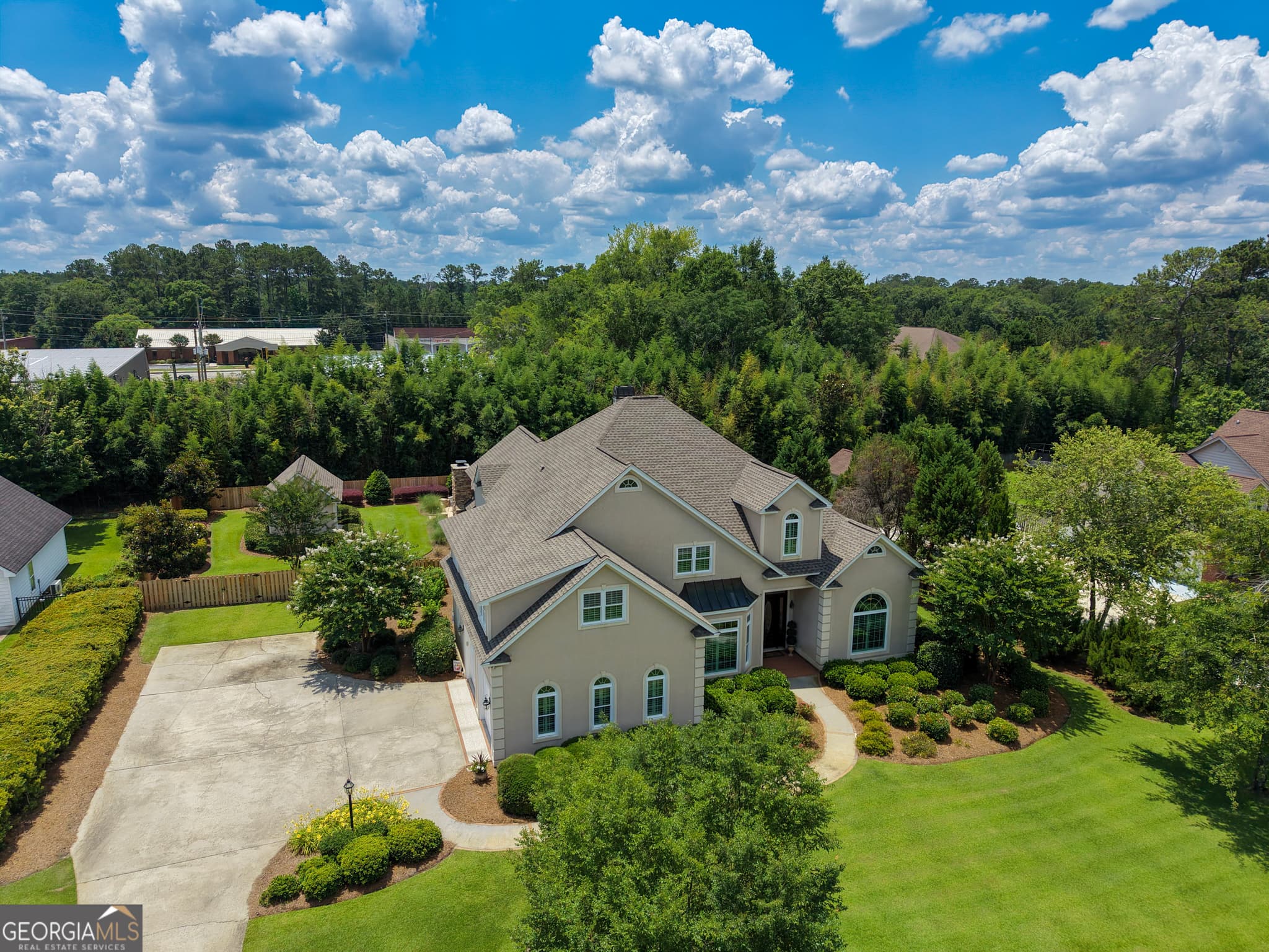 4 bedroom, 4 bathroom, 4,000 sq ft single family residence for sale at 209 Fox Ridge Drive, Dublin, GA 31021 — photo 3