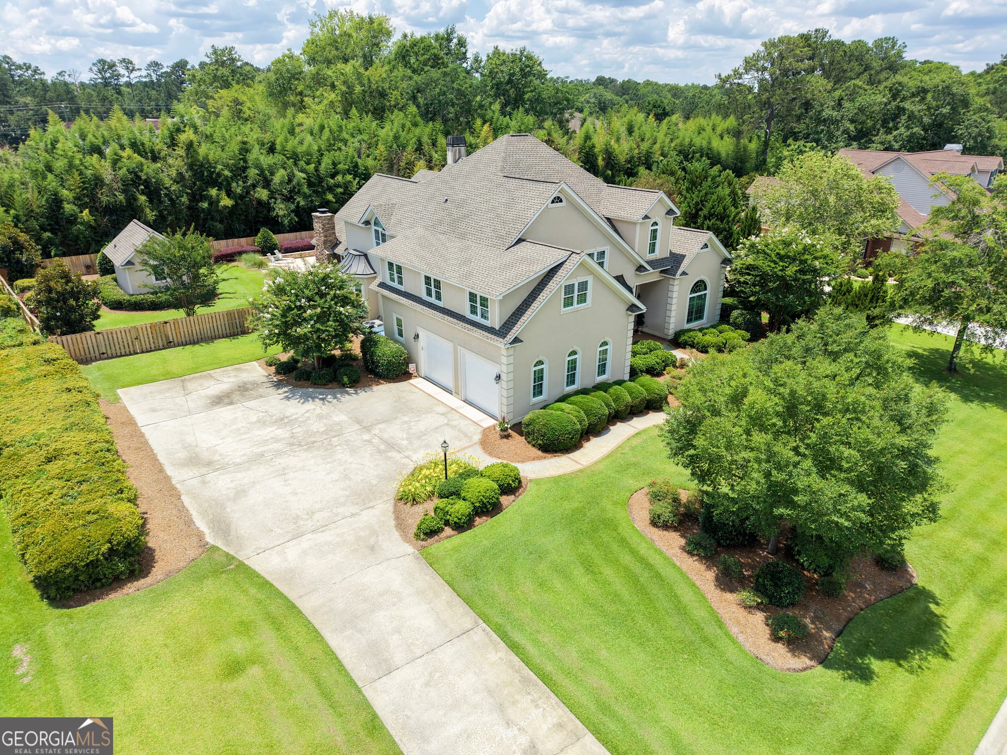 4 bedroom, 4 bathroom, 4,000 sq ft single family residence for sale at 209 Fox Ridge Drive, Dublin, GA 31021