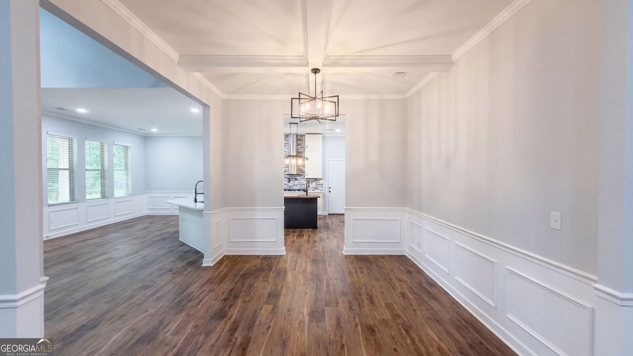 6 bedroom, 4.5 bathroom, 4,879 sq ft single family residence for sale at 321 Basel Way, Hampton, GA 30228 — photo 10