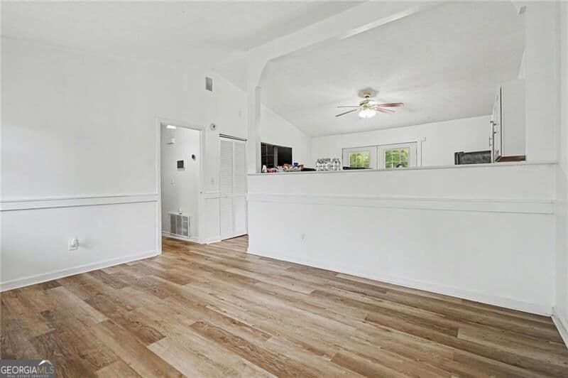 3 bedroom, 2 bathroom, 1,259 sq ft single family residence for sale at 400 Hemlock Drive, Lawrenceville, GA 30046 — photo 10