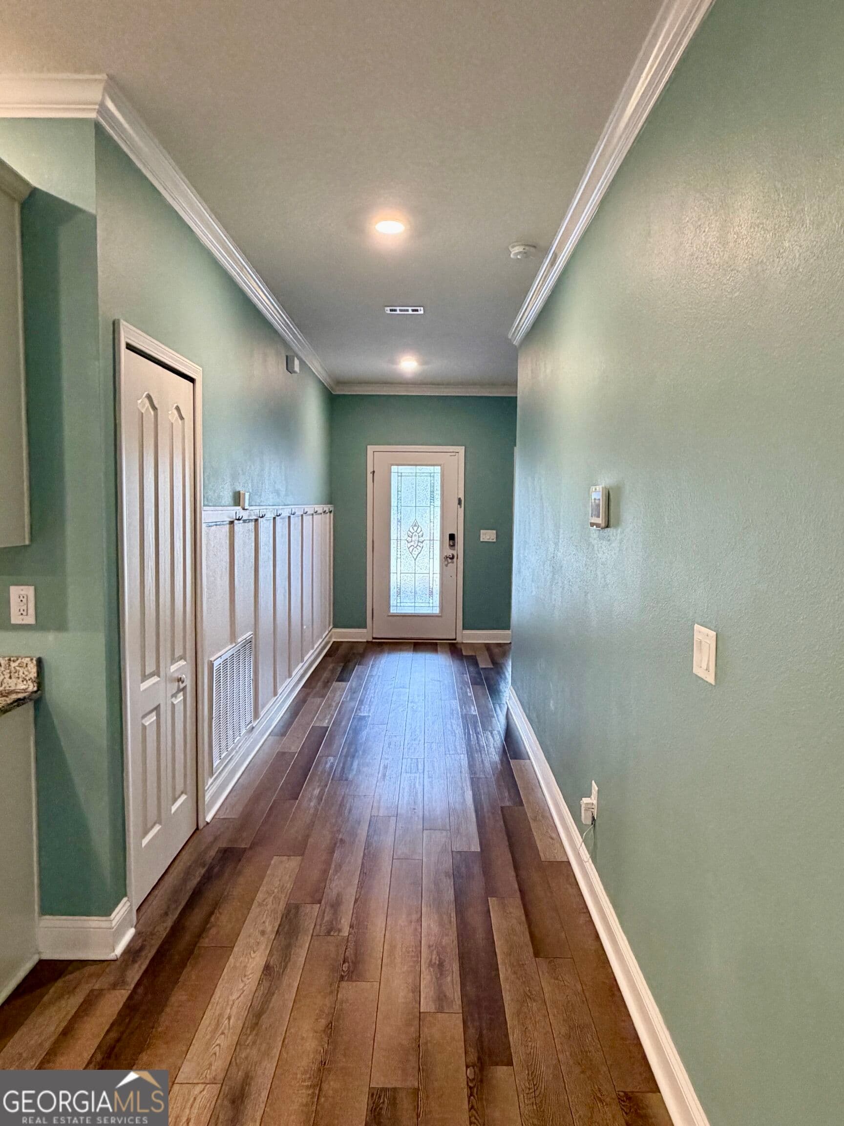 5 bedroom, 3 bathroom, 2,266 sq ft single family residence for rent at 208 Boatsman Way, St. Marys, GA 31558 for $2,550 a month — photo 3