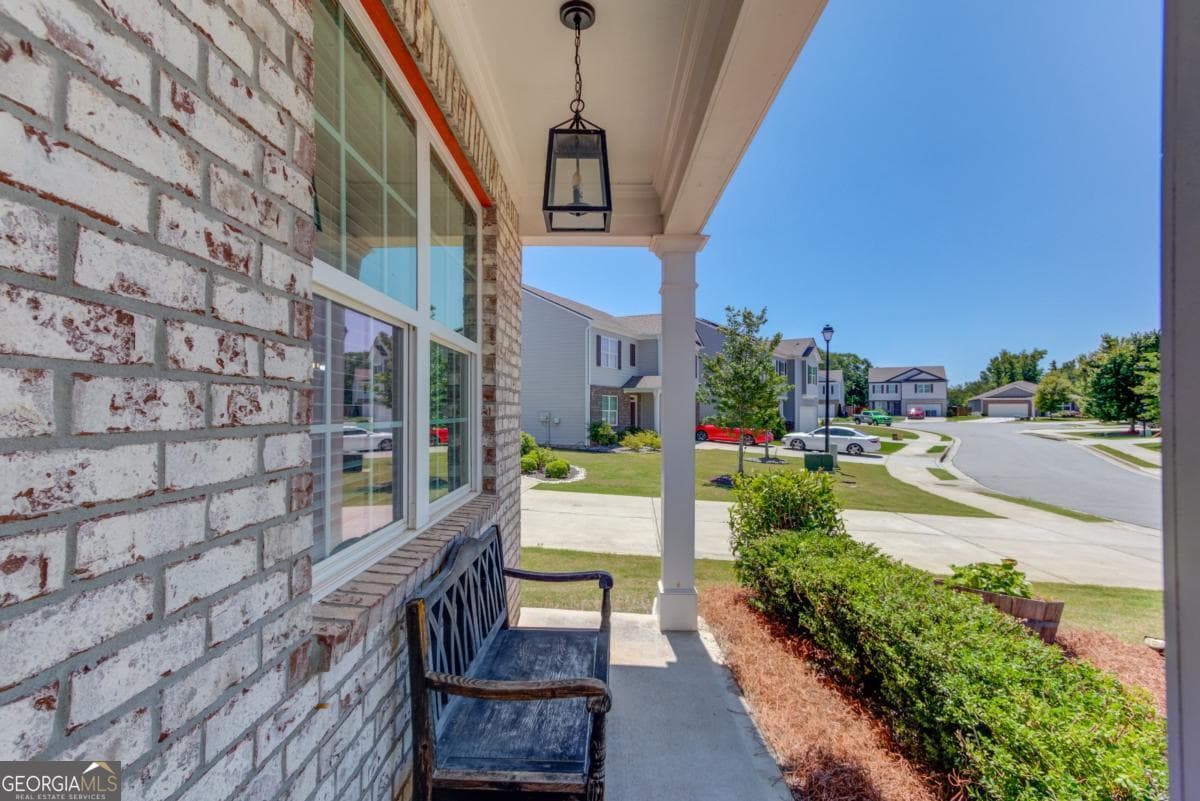 3 bedroom, 2.5 bathroom, 2,164 sq ft single family residence for sale at 5453 Barberry Avenue, Oakwood, GA 30566 — photo 5