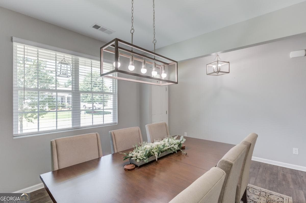 3 bedroom, 2.5 bathroom, 2,164 sq ft single family residence for sale at 5453 Barberry Avenue, Oakwood, GA 30566 — photo 8