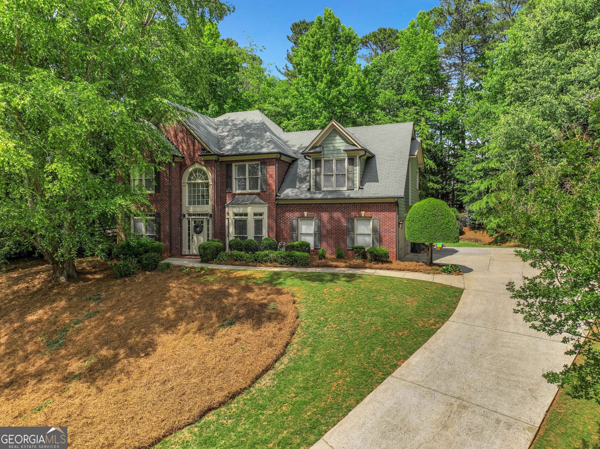 4 bedroom, 2.5 bathroom, 2,621 sq ft single family residence sold at 2015 Barrett Drive, Cumming, GA 30040