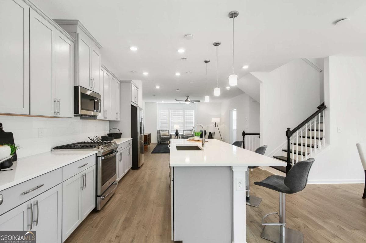 4 bedroom, 3.5 bathroom, 2,430 sq ft townhouse for rent at 4090 Pierson Trace 4090, Suwanee, GA 30024 for $3,195 a month — photo 3