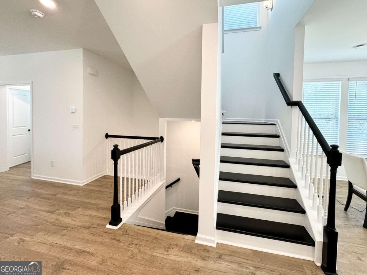 4 bedroom, 3.5 bathroom, 2,430 sq ft townhouse for rent at 4090 Pierson Trace 4090, Suwanee, GA 30024 for $3,195 a month — photo 9