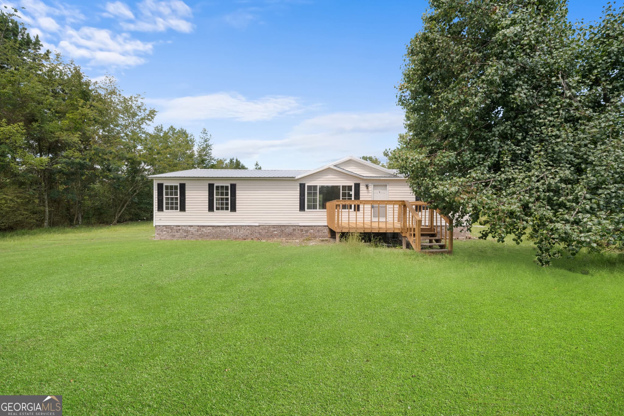3 bedroom, 2 bathroom, 1,300 sq ft manufactured home,single family residence for sale at 220 Annies Lane, Hephzibah, GA 30815
