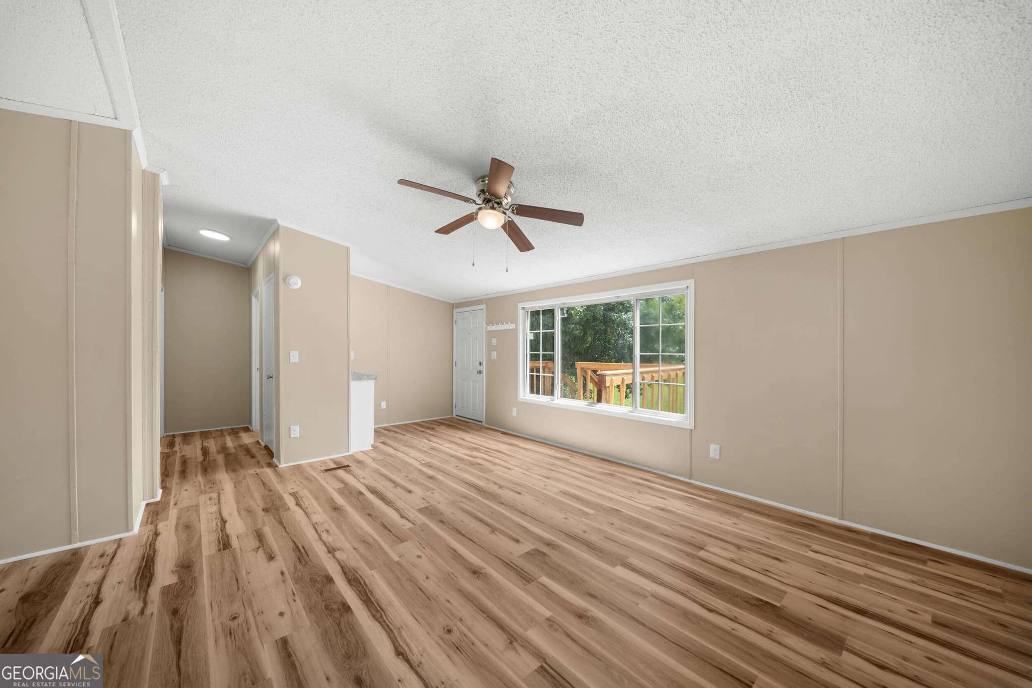 3 bedroom, 2 bathroom, 1,300 sq ft manufactured home,single family residence for sale at 220 Annies Lane, Hephzibah, GA 30815 — photo 5