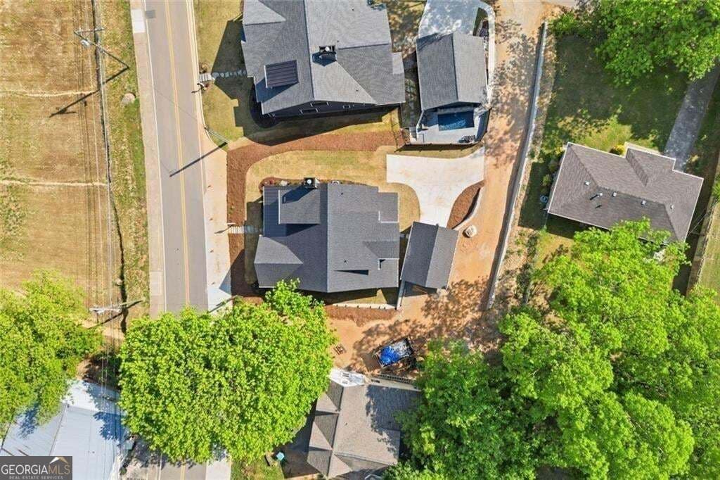 3 bedroom, 2.5 bathroom, 2,333 sq ft single family residence for sale at 379 Old Canton Road, Ball Ground, GA 30107 — photo 4