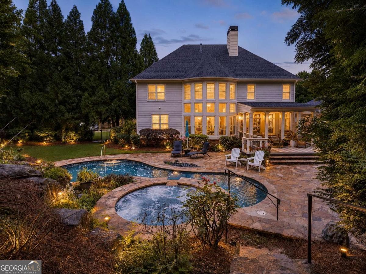6 bedroom, 5.5 bathroom, 6,000 sq ft single family residence sold at 5415 Noble Valley Court, Suwanee, GA 30024