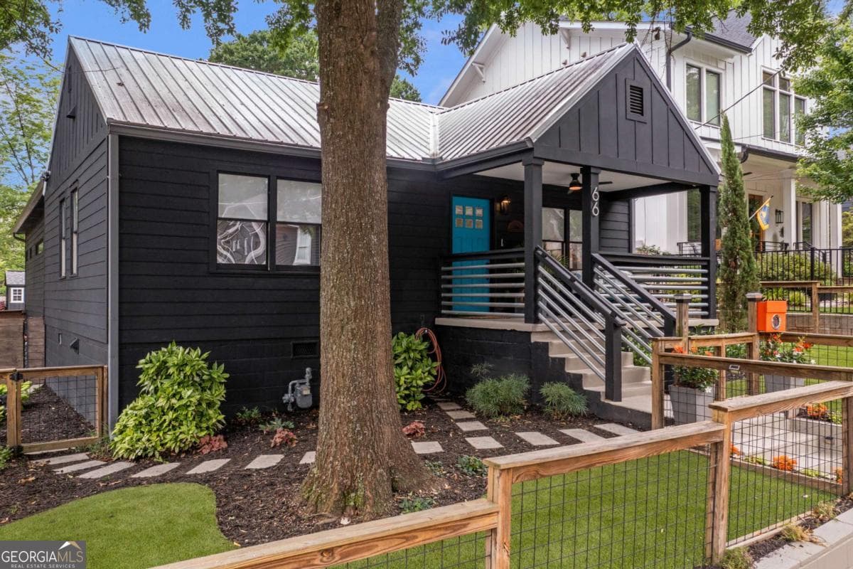 3 bedroom, 2.5 bathroom, 1,637 sq ft single family residence sold at 66 Walthall Street, Atlanta, GA 30316