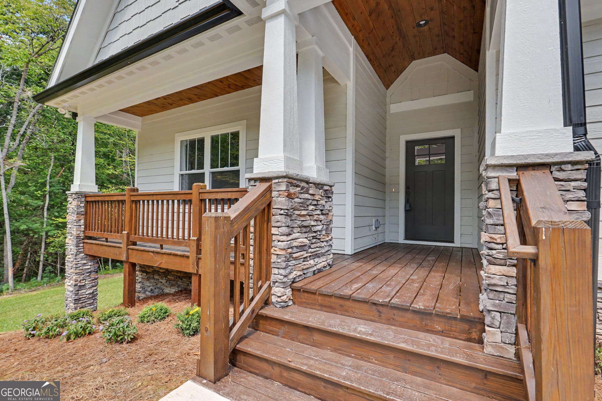 3 bedroom, 3 bathroom, 2,971 sq ft single family residence for sale at 443 Hawks Nest Drive, Blairsville, GA 30512 — photo 3